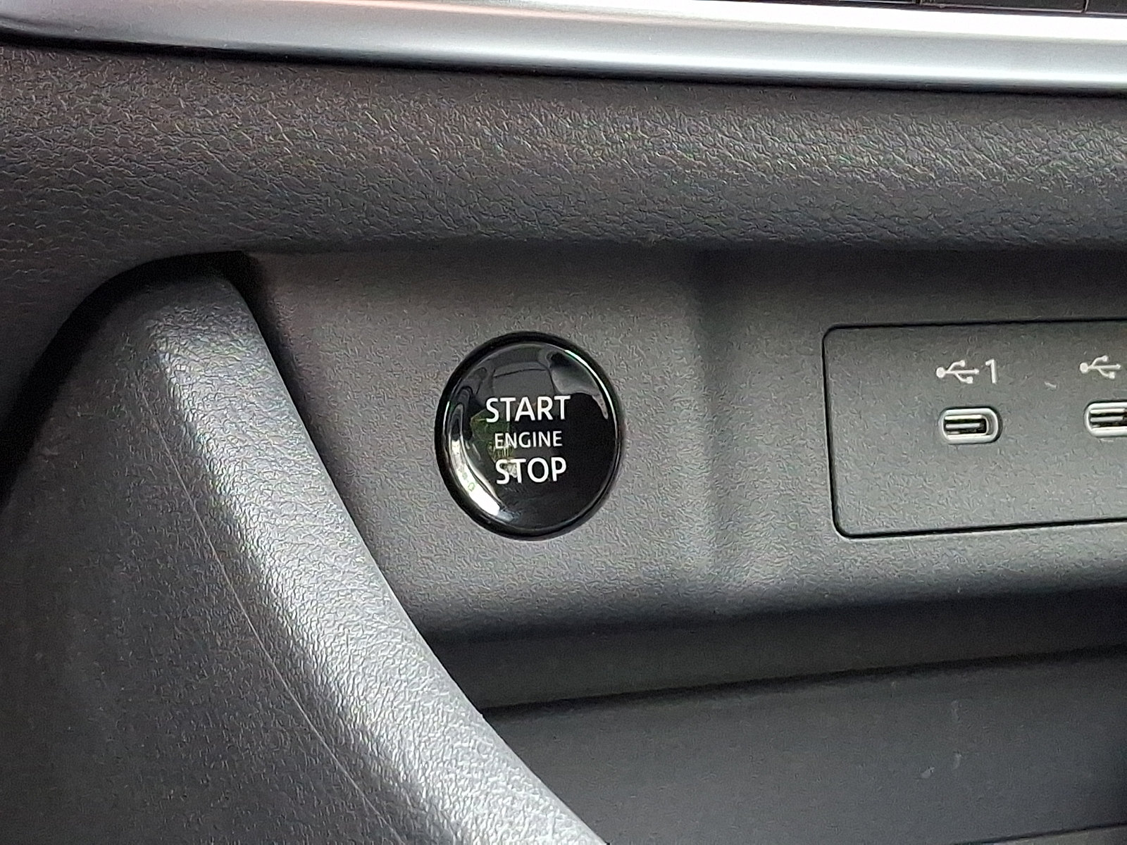New 2026 Nissan Rogue SV AWD/4WD image 19