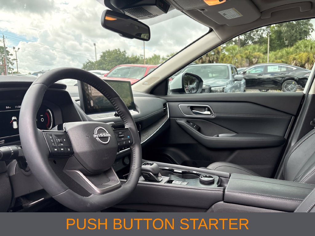 Used 2026 Nissan Rogue Platinum w/ Platinum Premium Package AWD/4WD image 5