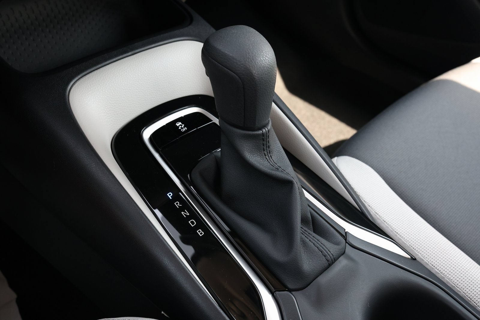 New 2026 Toyota Corolla LE FWD image 20