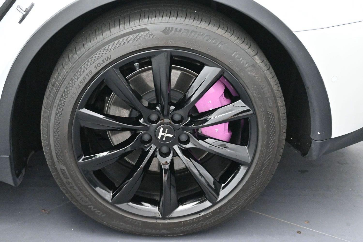 Used 2020 Tesla Model Y Performance AWD/4WD image 30