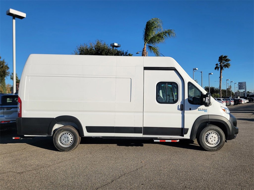 New 2024 RAM ProMaster 3500 w/ Delivery Van Package image 3