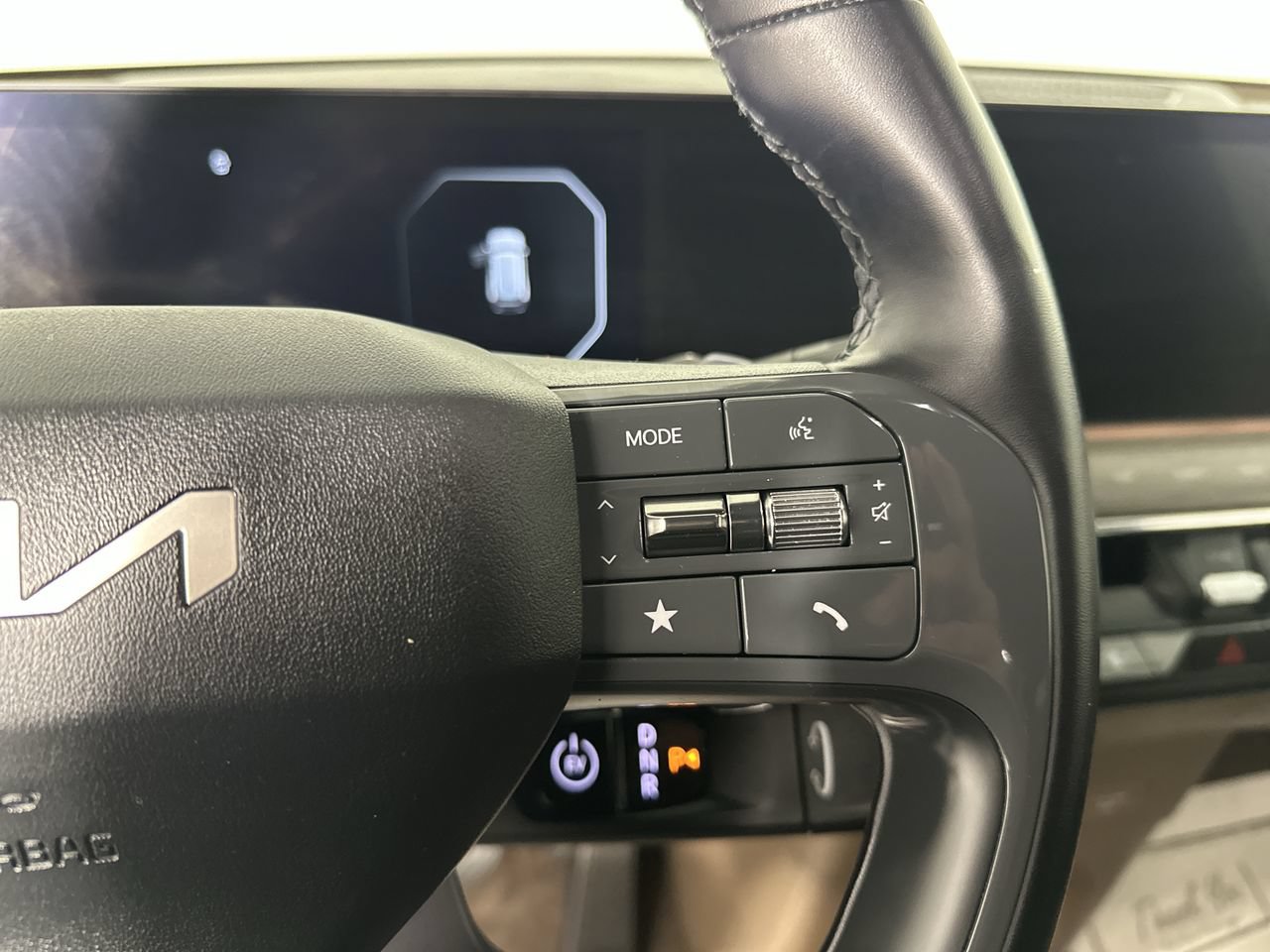 Certified 2024 Kia EV9 Land AWD/4WD image 7