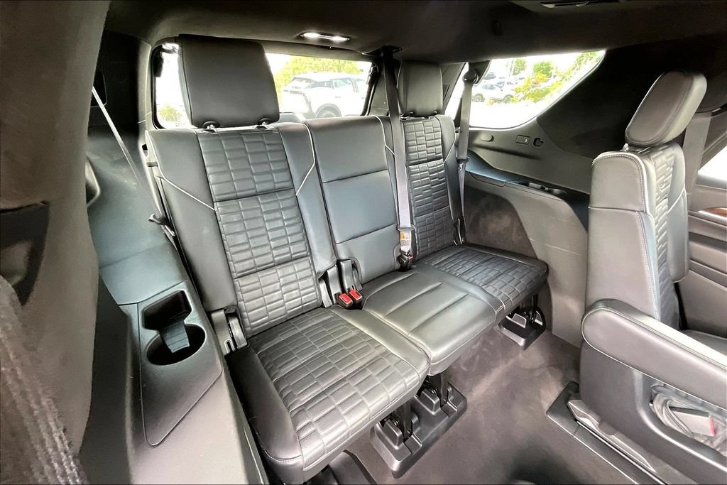 Used 2024 Cadillac Escalade Sport Platinum w/ LPO, ONYX Package AWD/4WD image 28