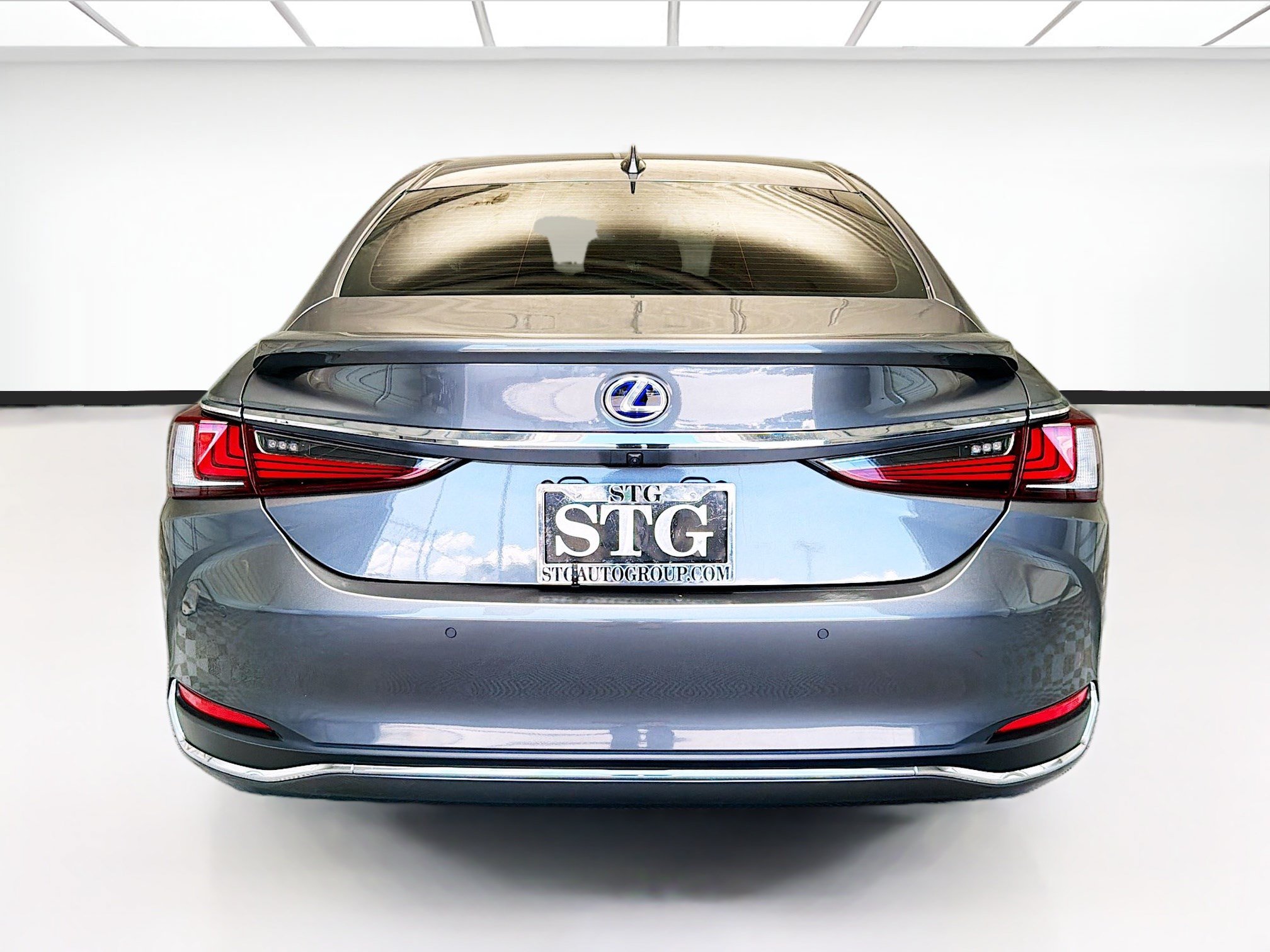 Used 2022 Lexus ES 300h w/ Premium Package FWD image 5