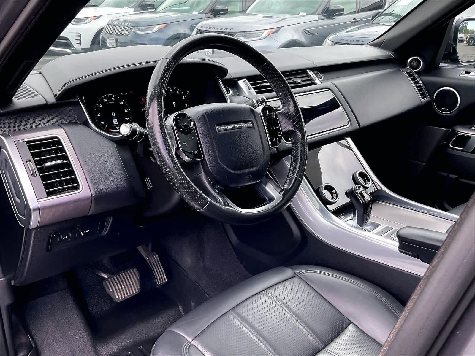 Used 2018 Land Rover Range Rover Sport HSE AWD/4WD image 17