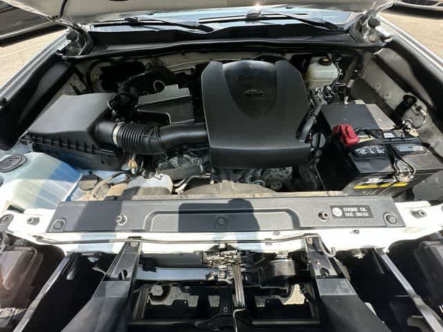 Used 2018 Toyota Tacoma TRD Off-Road AWD/4WD image 26