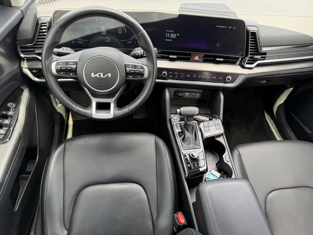 Certified 2024 Kia Sportage EX FWD image 17