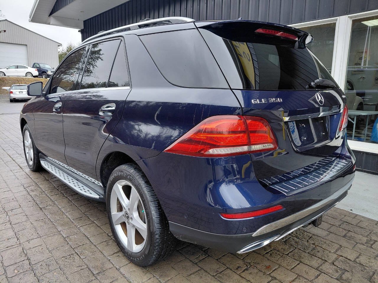 Used 2018 Mercedes-Benz GLE 350 4MATIC w/ Premium 2 Package image 8