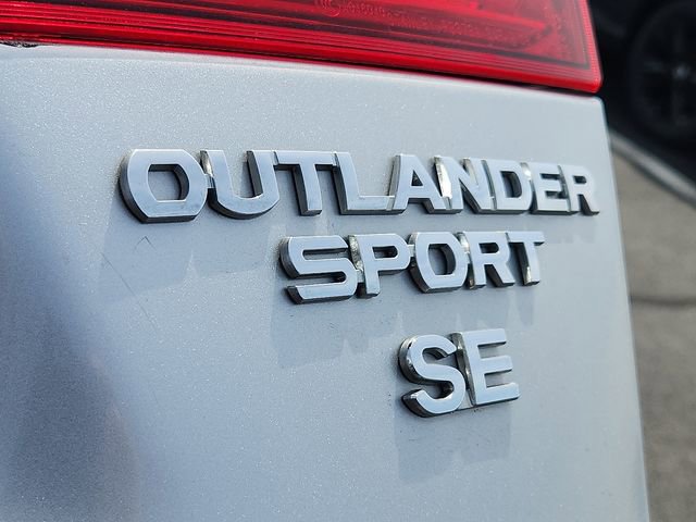 Used 2018 Mitsubishi Outlander Sport SE AWD/4WD image 29