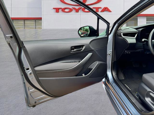 Used 2026 Toyota Corolla LE FWD image 18