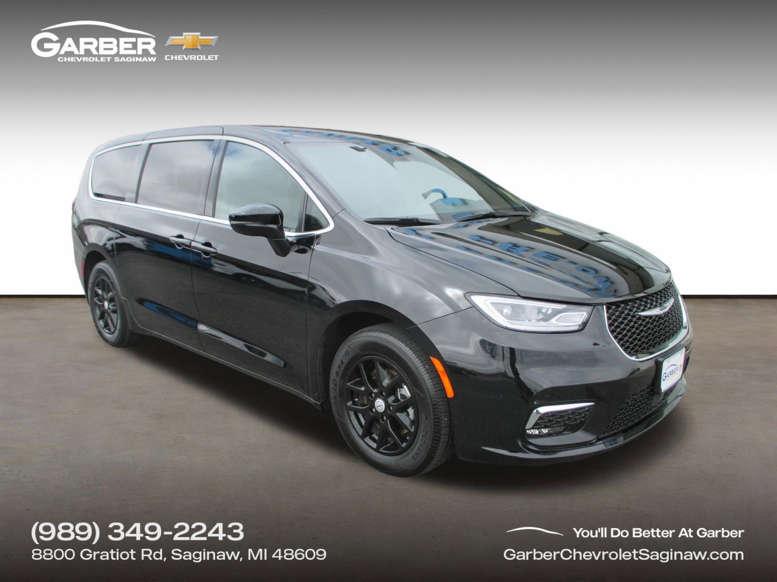 Used 2026 Chrysler Pacifica Select image 1