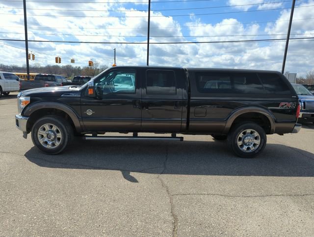 Used 2016 Ford F350 Lariat w/ Lariat Ultimate Package AWD/4WD image 2