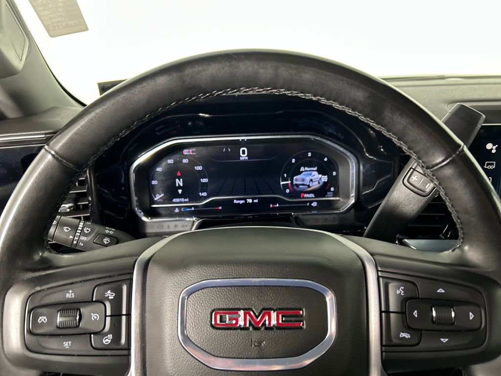 Used 2025 GMC Sierra 1500 SLT AWD/4WD image 14