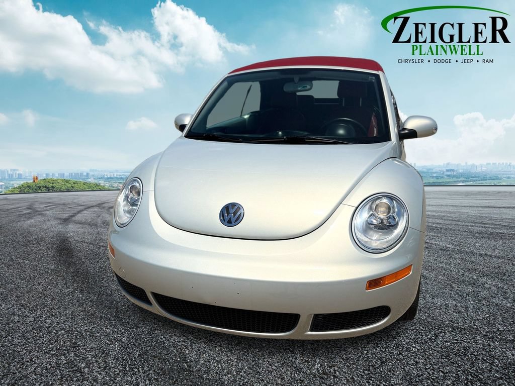 Used 2009 Volkswagen Beetle Blush FWD image 9