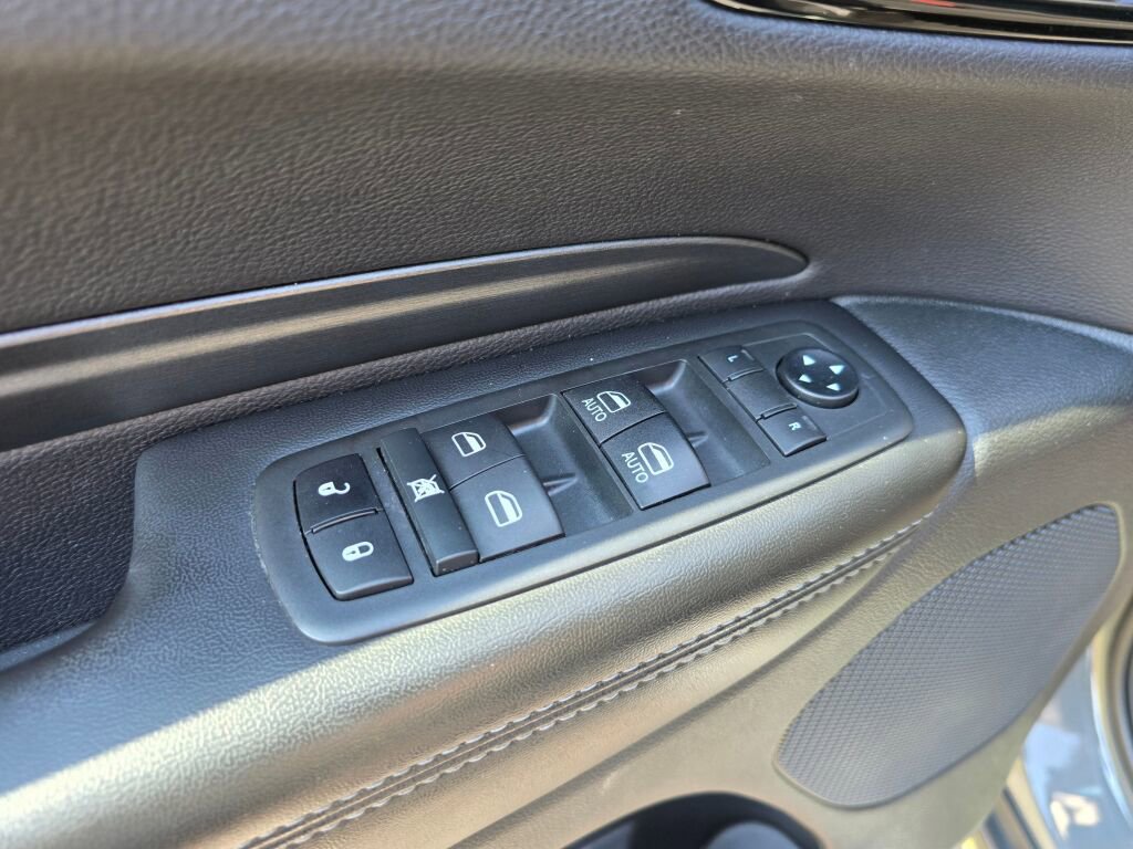 Used 2021 Dodge Durango SXT w/ Trailer Tow Group IV image 23