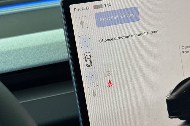 Used 2025 Tesla Model 3 Long Range image 32