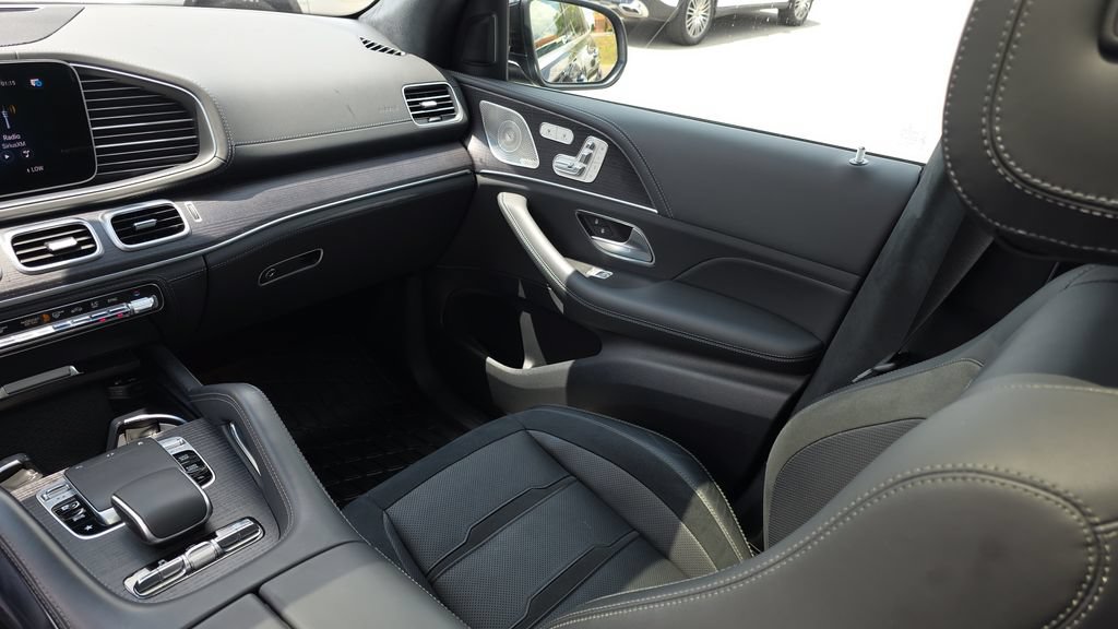 Certified 2022 Mercedes-Benz GLS 63 AMG 4MATIC image 29