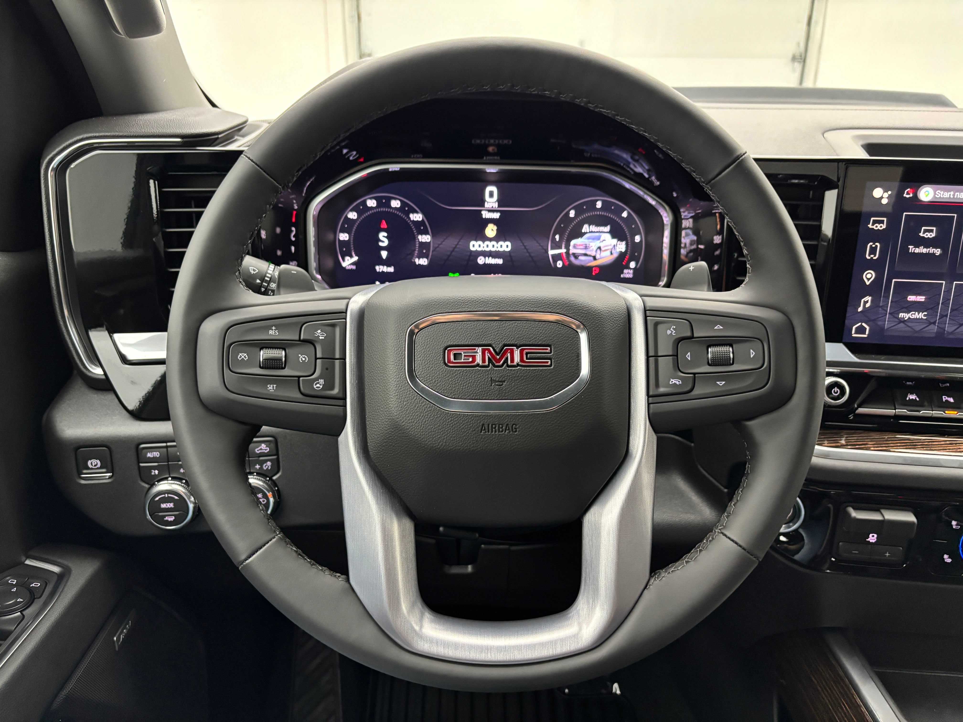 New 2026 GMC Sierra 1500 Elevation w/ Preferred Package AWD/4WD image 19