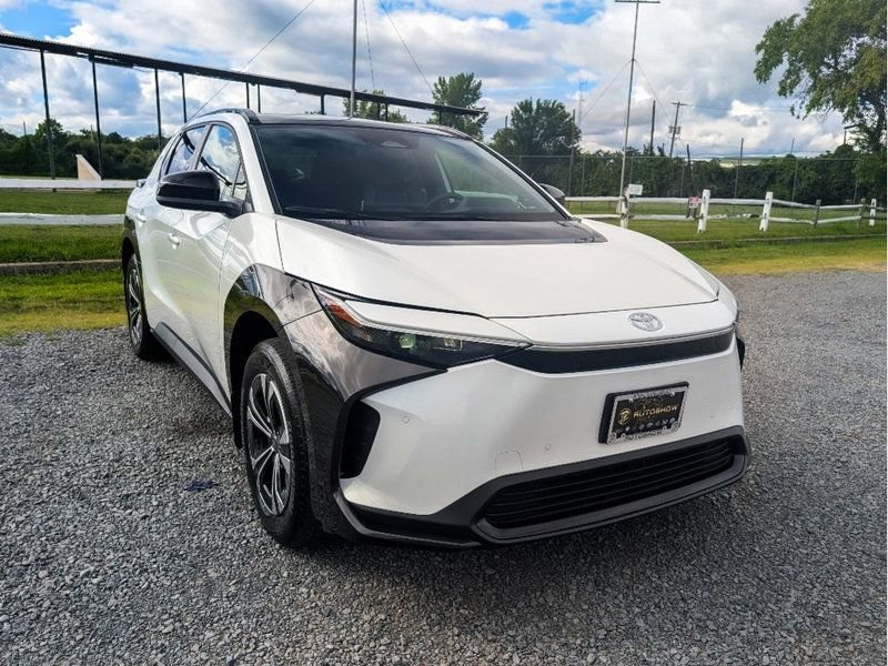 Used 2023 Toyota bZ4X AWD w/ Weather Package image 3