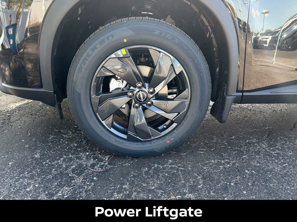 New 2026 Nissan Rogue SV FWD image 34