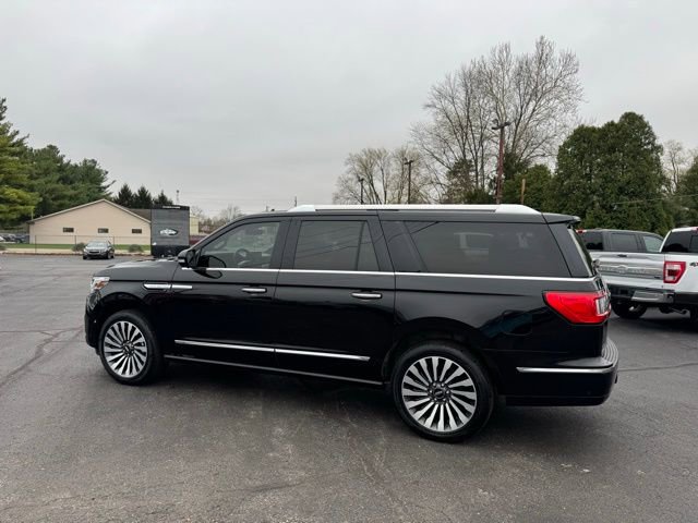 Used 2019 Lincoln Navigator L Reserve w/ Cargo Package AWD/4WD image 16