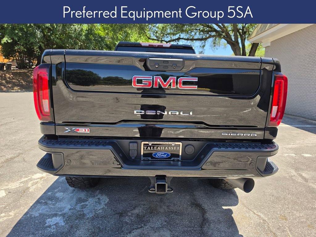Used 2021 GMC Sierra 3500 Denali w/ Denali Black Diamond Edition AWD/4WD image 3