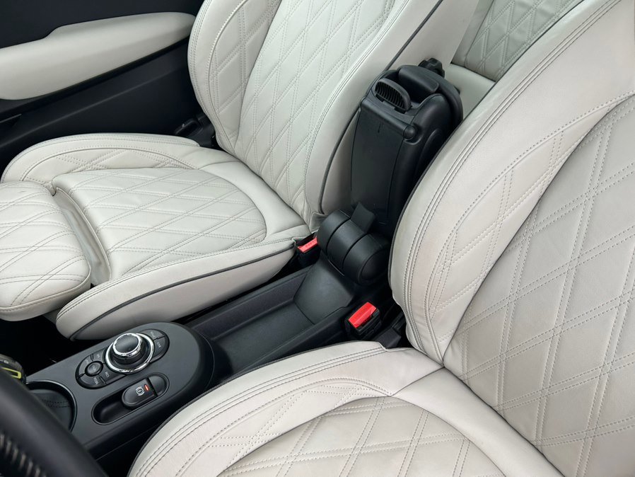 Used 2023 MINI Cooper SE image 25