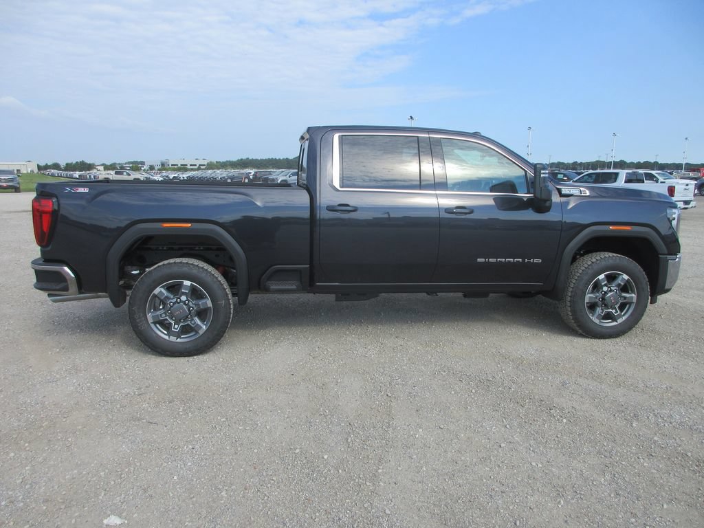 New 2026 GMC Sierra 2500 SLE w/ SLE Value Package; AWD/4WD image 3