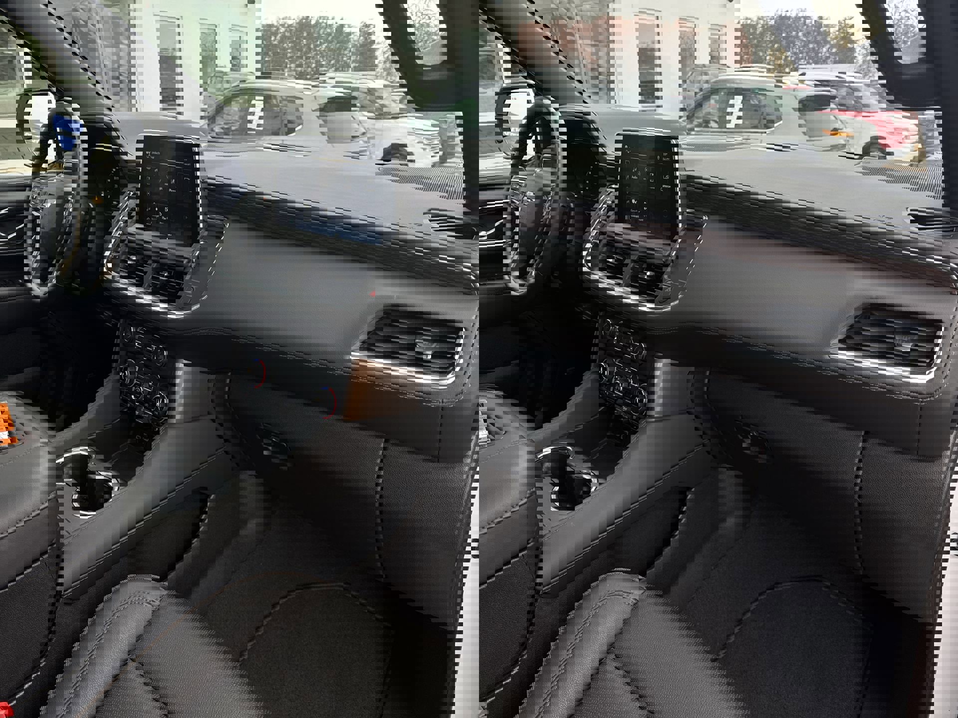 Certified 2024 Chevrolet Tahoe High Country image 30