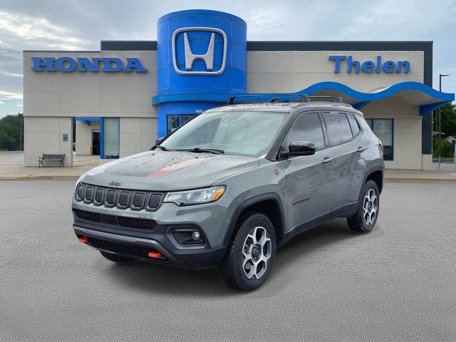Used 2022 Jeep Compass Trailhawk image 2