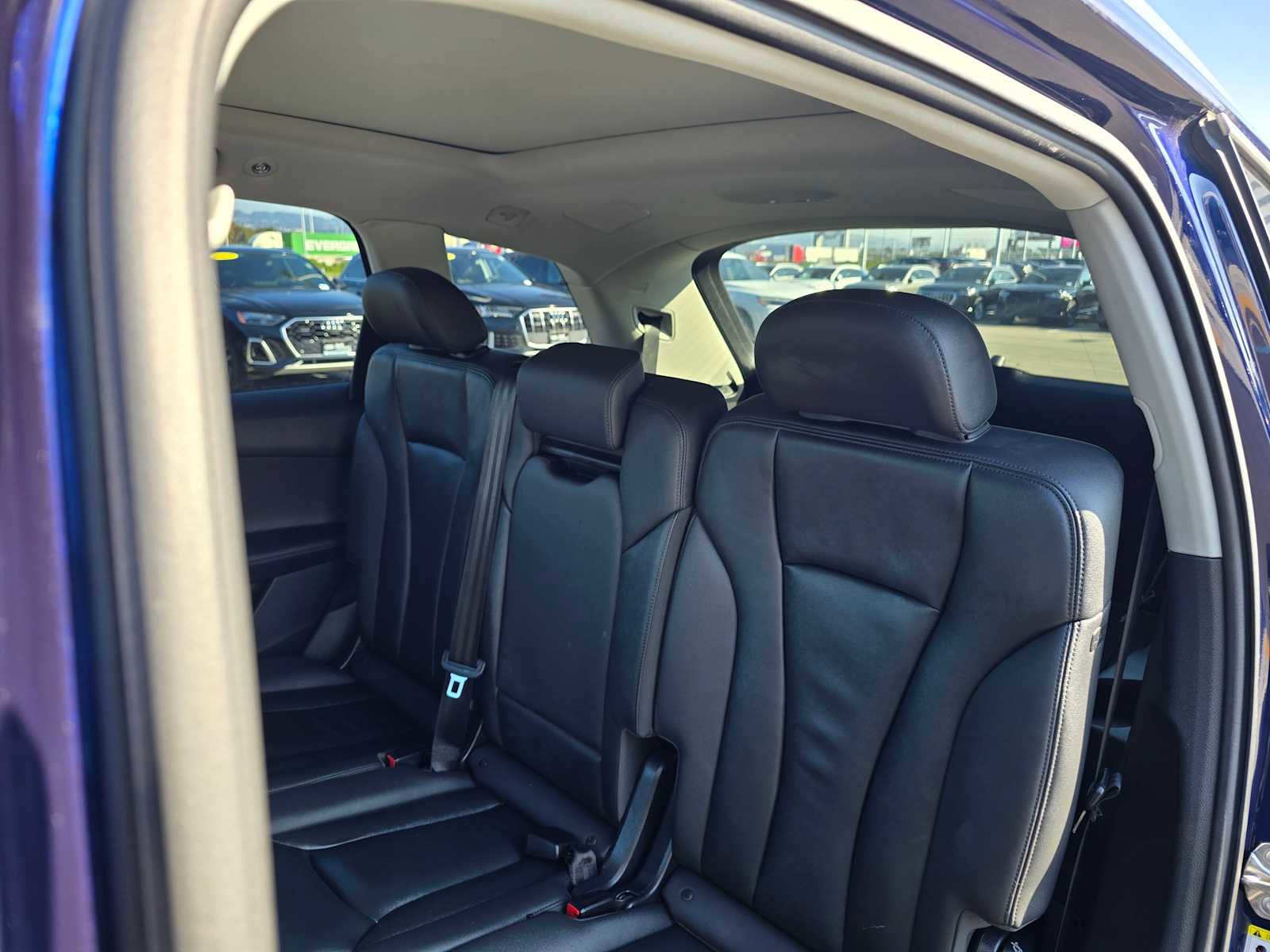 Used 2024 Audi Q7 3.0T Premium Plus image 19