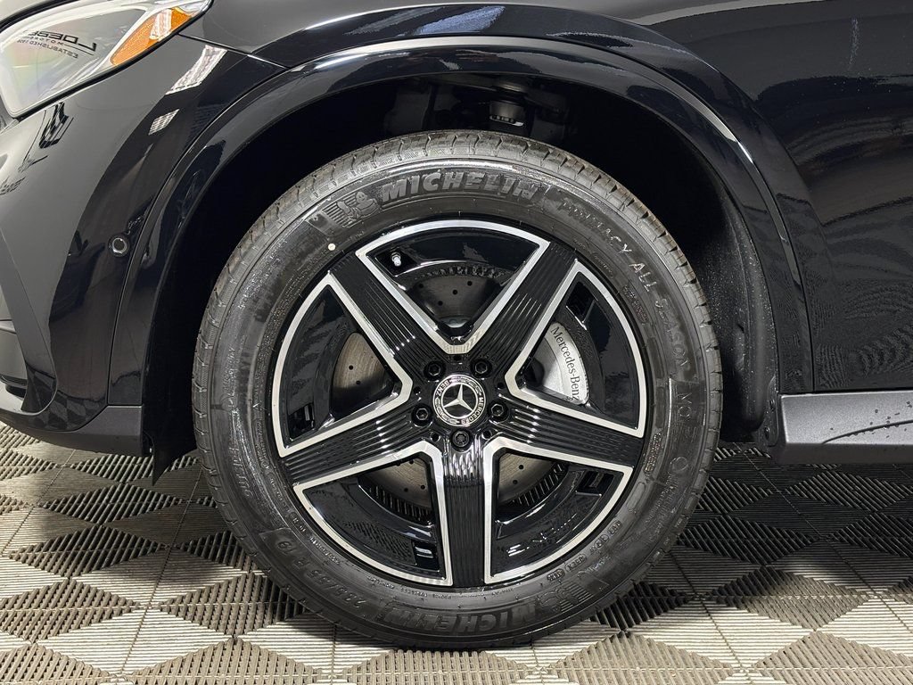 Certified 2026 Mercedes-Benz GLC 300 4MATIC image 32