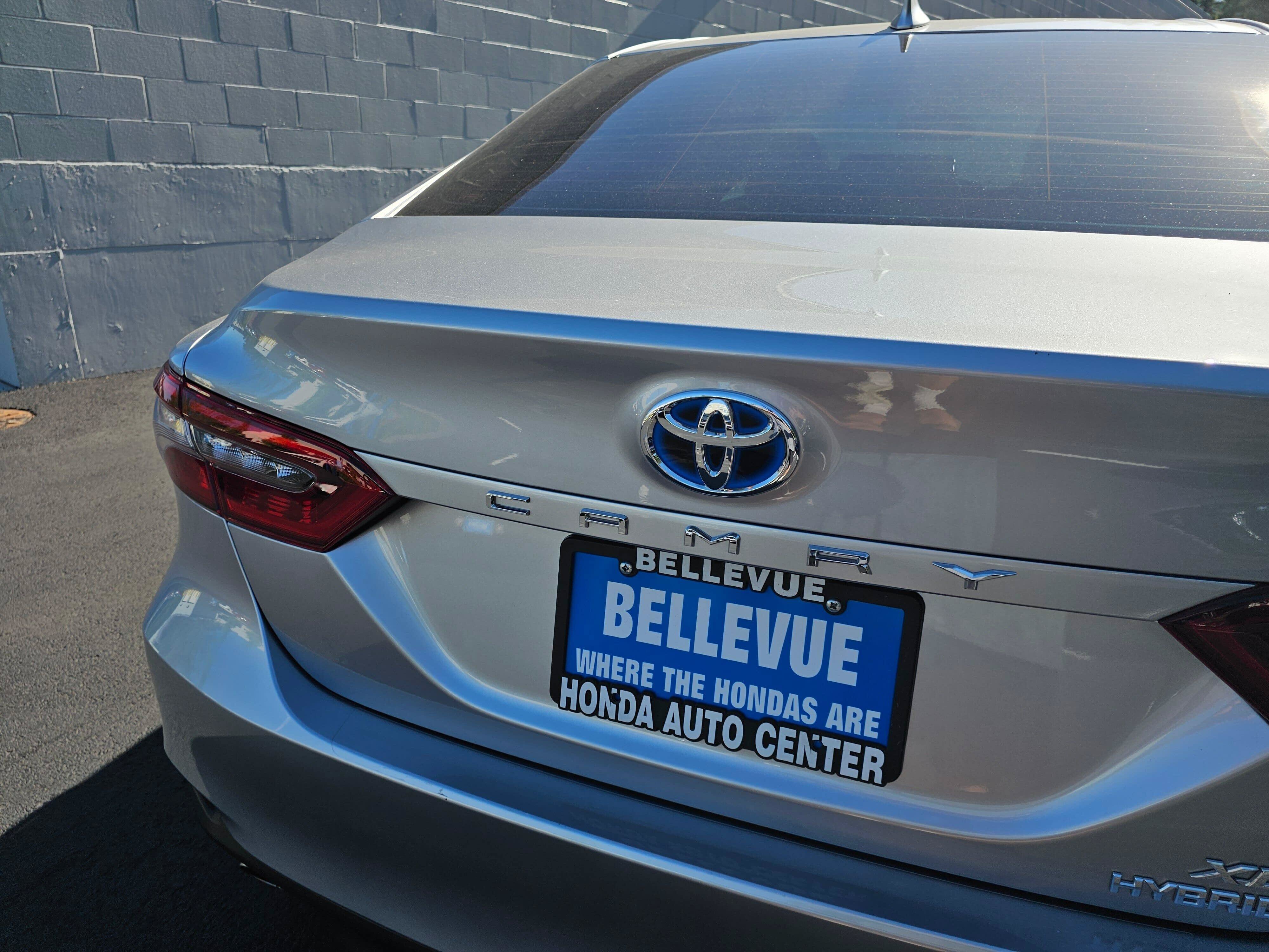Used 2023 Toyota Camry XLE w/ Navigation Package FWD image 15