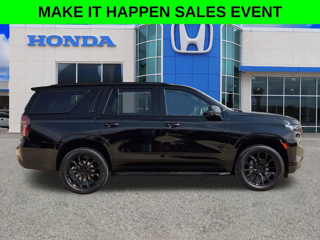 Used 2023 Chevrolet Tahoe RST w/ Luxury Package AWD/4WD image 2