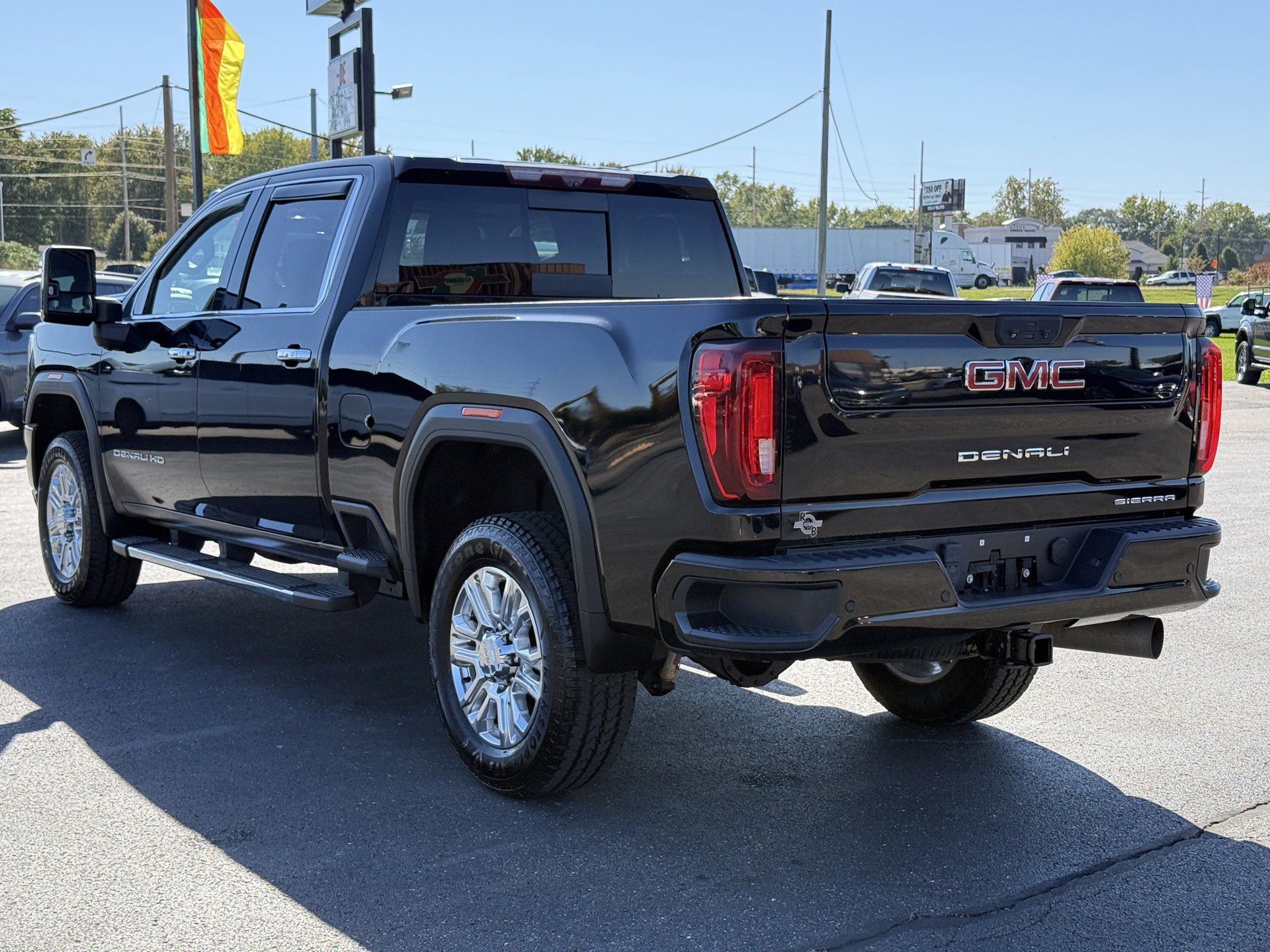 Used 2021 GMC Sierra 3500 Denali w/ Technology Package AWD/4WD image 6