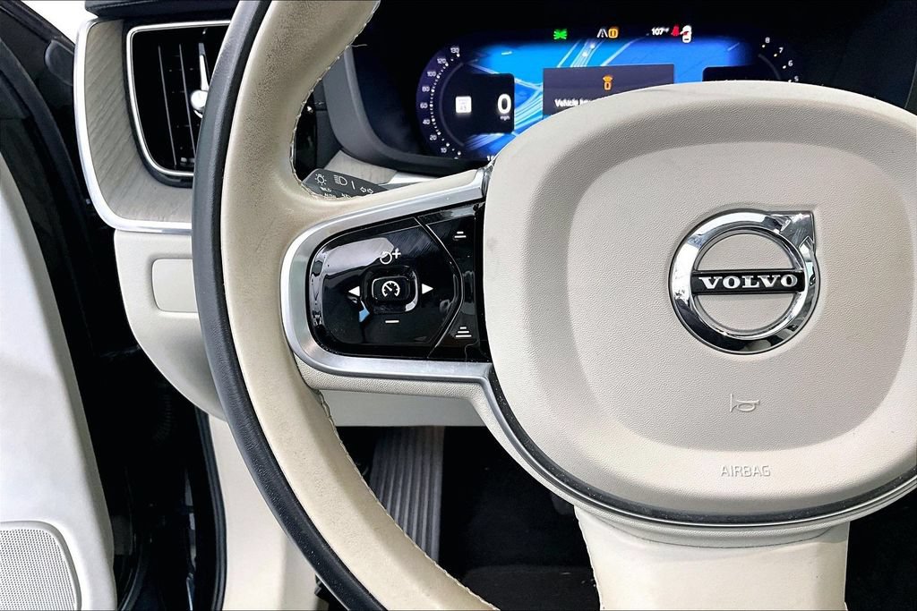 Used 2023 Volvo XC60 B5 Ultimate w/ Climate Package AWD/4WD image 23