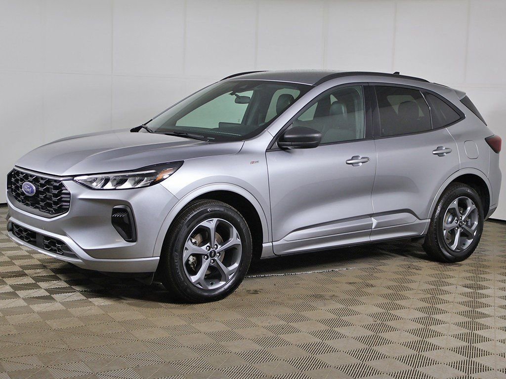 Used 2023 Ford Escape ST-Line w/ Tech Pack #1 image 9