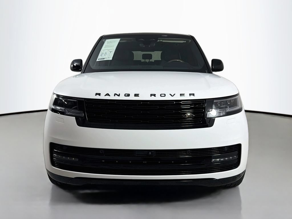 Certified 2024 Land Rover Range Rover Long Wheelbase SE AWD/4WD image 2