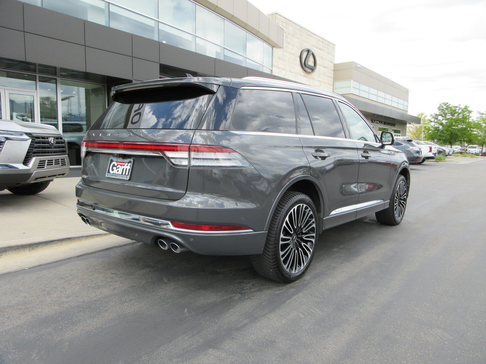 Used 2021 Lincoln Aviator Black Label w/ Dynamic Handling Package AWD/4WD image 10