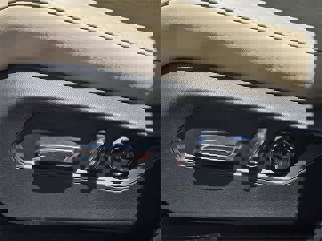 Used 2025 Acura MDX FWD w/ Technology Package image 18