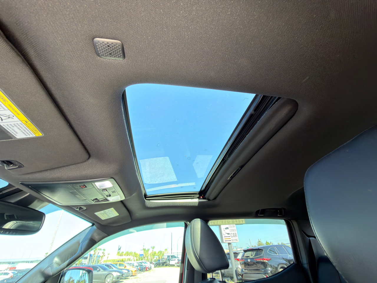 Used 2022 Toyota Tacoma TRD Sport w/ TRD Premium Sport Package image 25