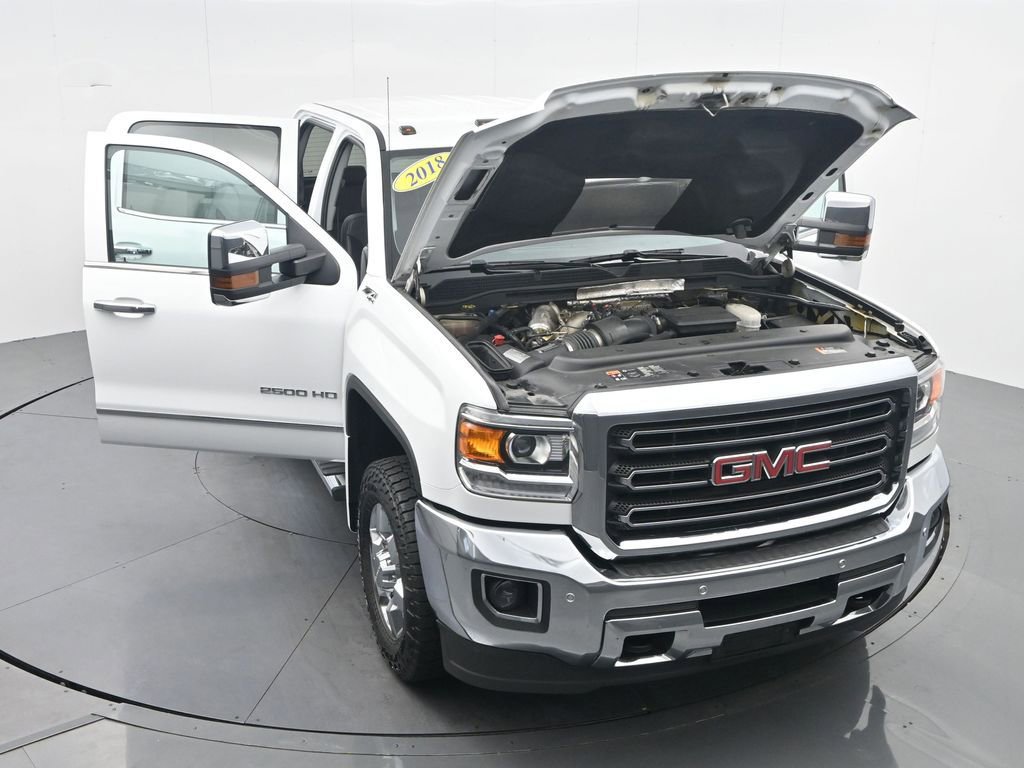 Used 2018 GMC Sierra 2500 SLT w/ Duramax Plus Package AWD/4WD image 39