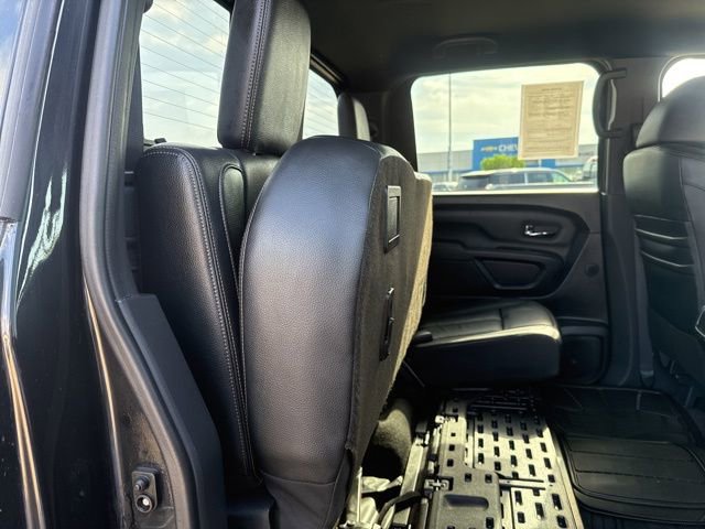 Used 2019 Nissan Titan SL w/ Midnight Edition AWD/4WD image 50