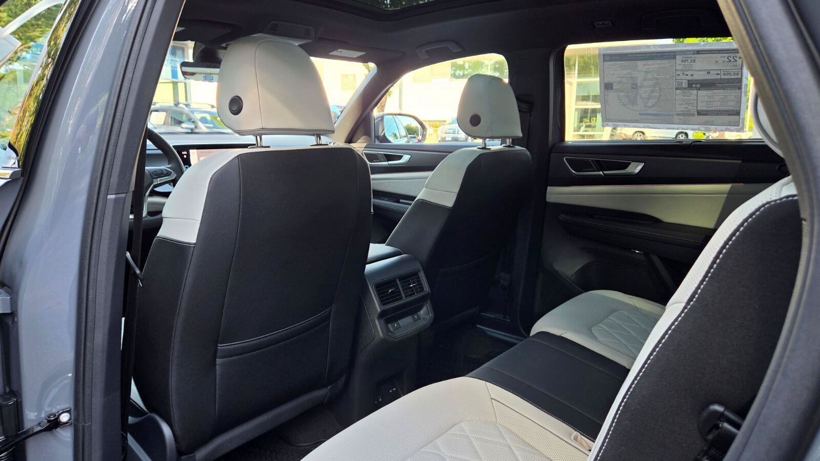 New 2026 Volkswagen Atlas Cross Sport SEL Premium R-Line AWD/4WD image 52
