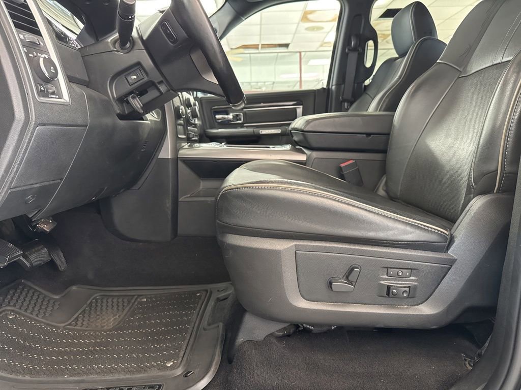 Used 2017 RAM 3500 Laramie Longhorn image 12