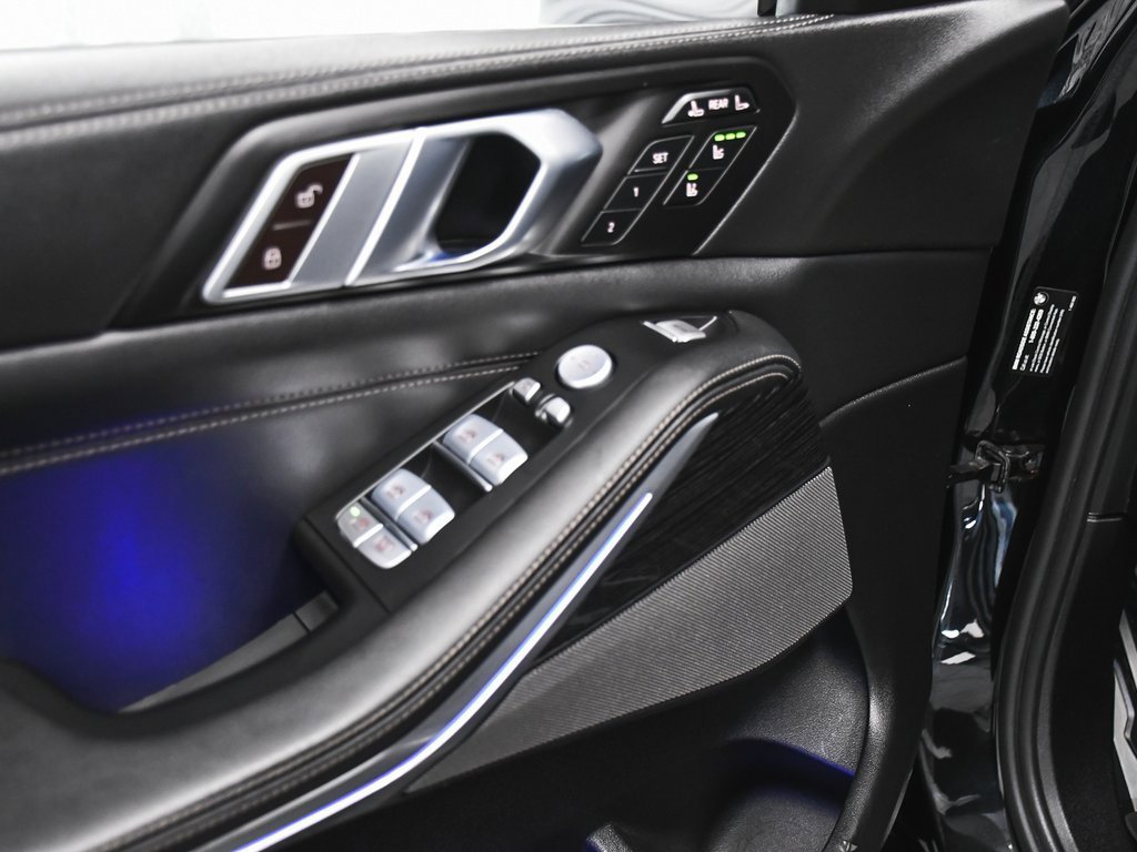 Used 2024 BMW X7 xDrive40i w/ Executive Package image 10