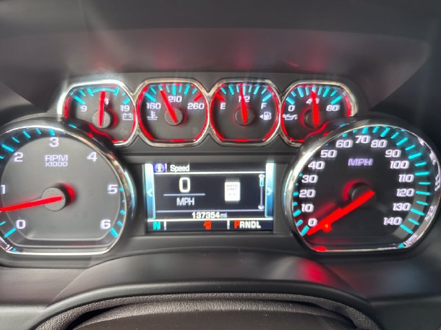 Used 2019 Chevrolet Suburban LT AWD/4WD image 18