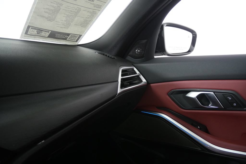 Used 2026 BMW M340i Sedan w/ Premium Package RWD image 27