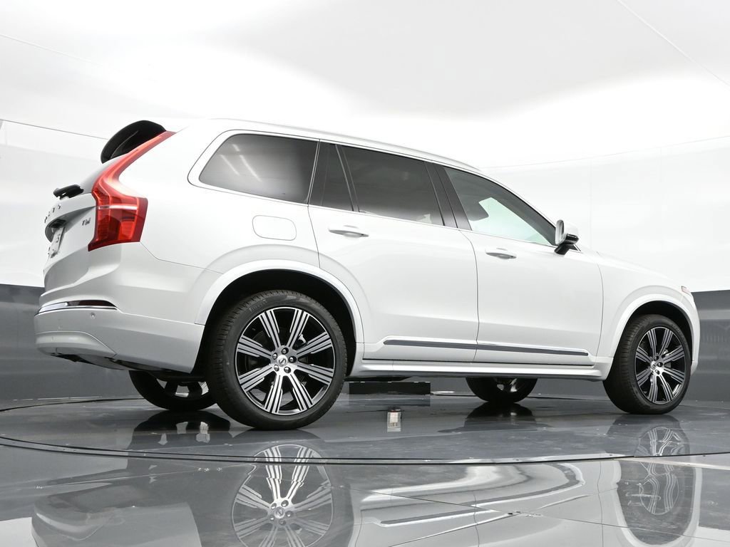 New 2025 Volvo XC90 T8 Core w/ Protection Package Premier image 41