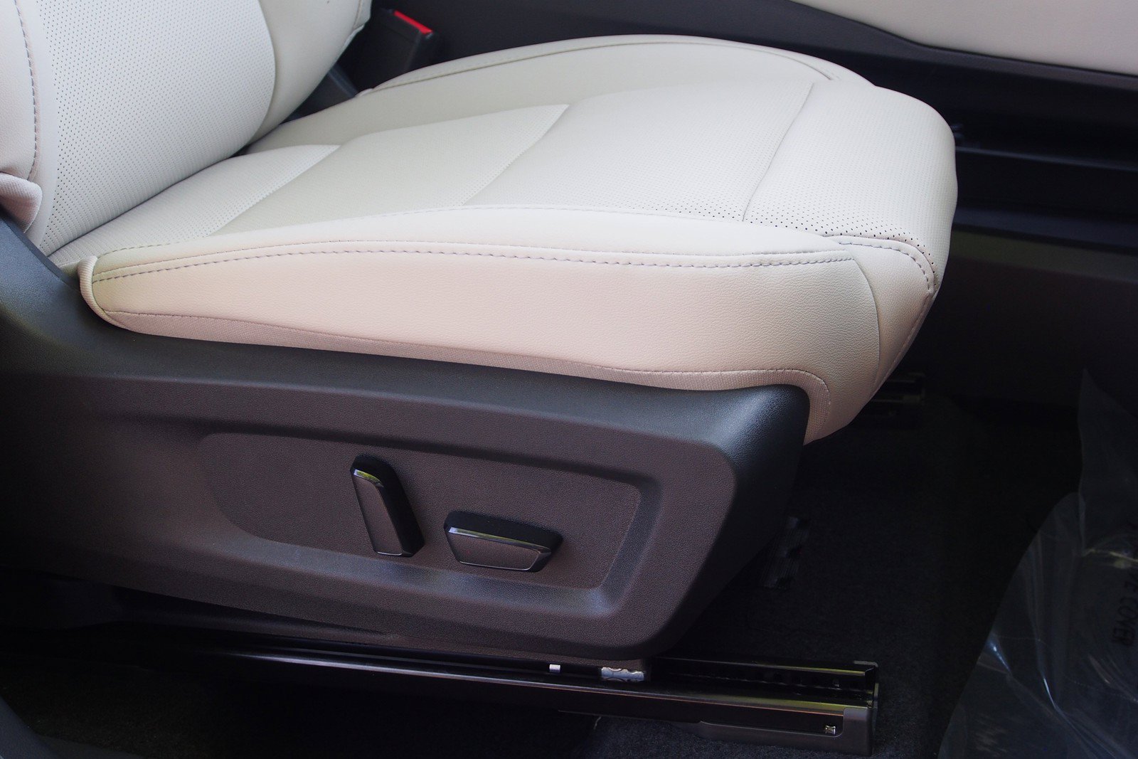 New 2026 Nissan Murano SL AWD/4WD image 12